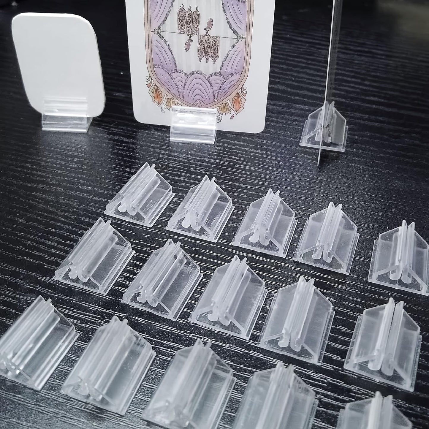 120 PCS Plastic Game Card Stands Blank Board Markers Holder for Price Tags Menus Labels Party Favor Supplies Transparent